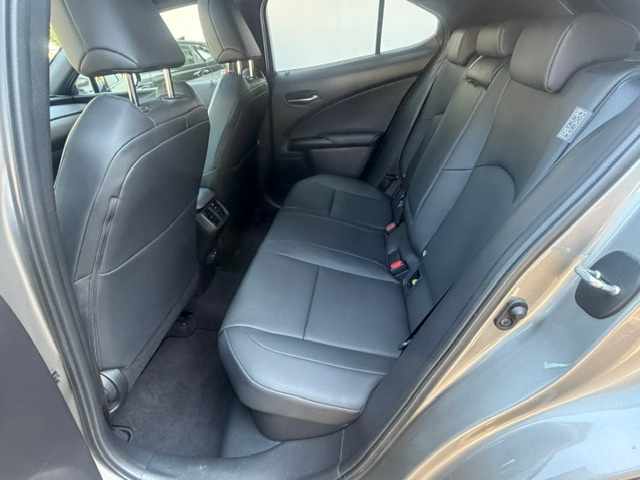 lexus-ux-250h-hybrid-e-four-2023-gasolina-1987cc