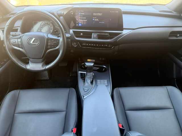 lexus-ux-250h-hybrid-e-four-2023-gasolina-1987cc