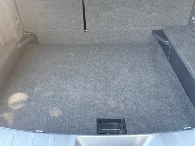 lexus-ux-250h-hybrid-e-four-2023-gasolina-1987cc