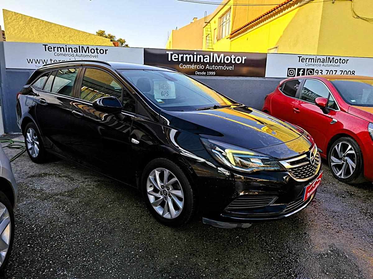 opel-astra-sport-tourer-2019-diesel-1598cc
