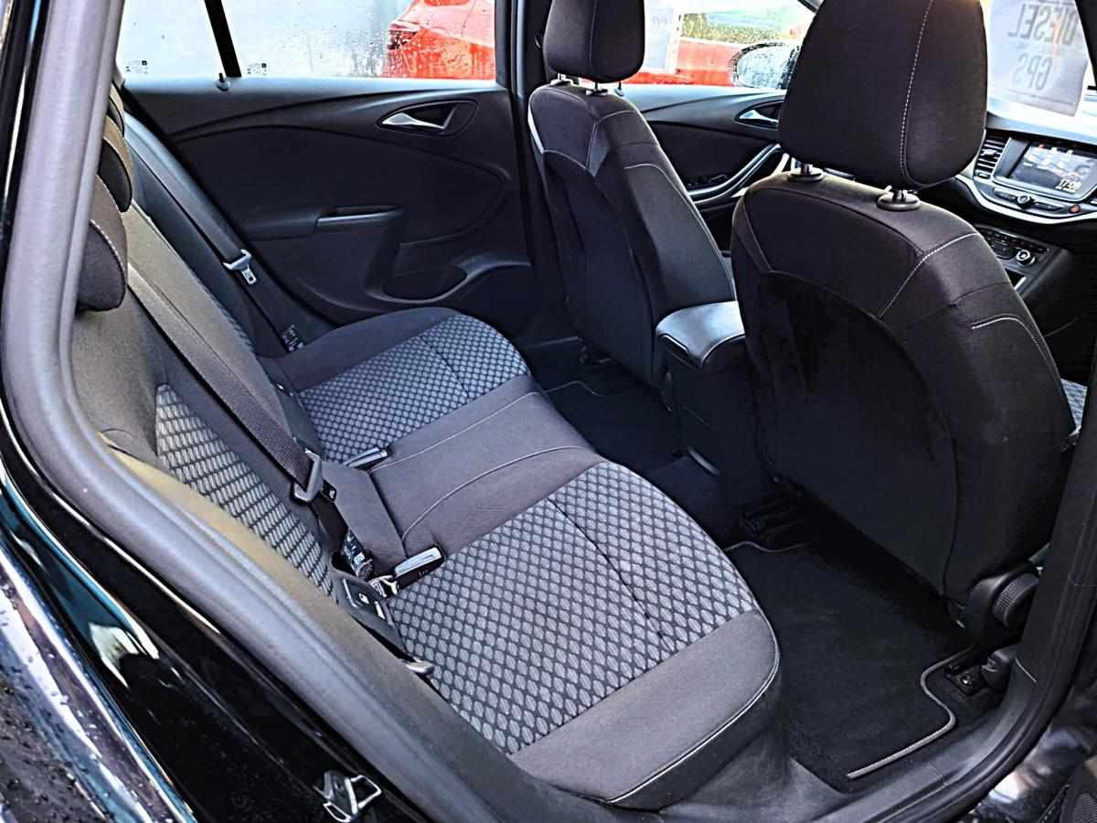 opel-astra-sport-tourer-2019-diesel-1598cc