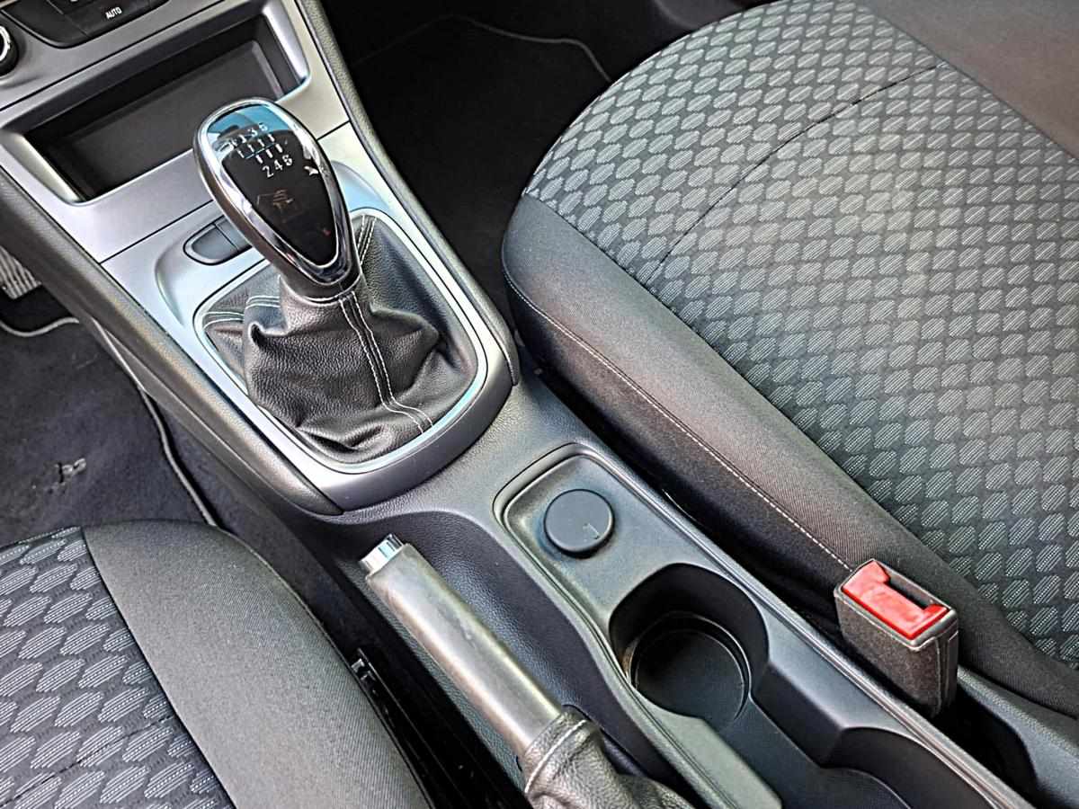 opel-astra-sport-tourer-2019-diesel-1598cc