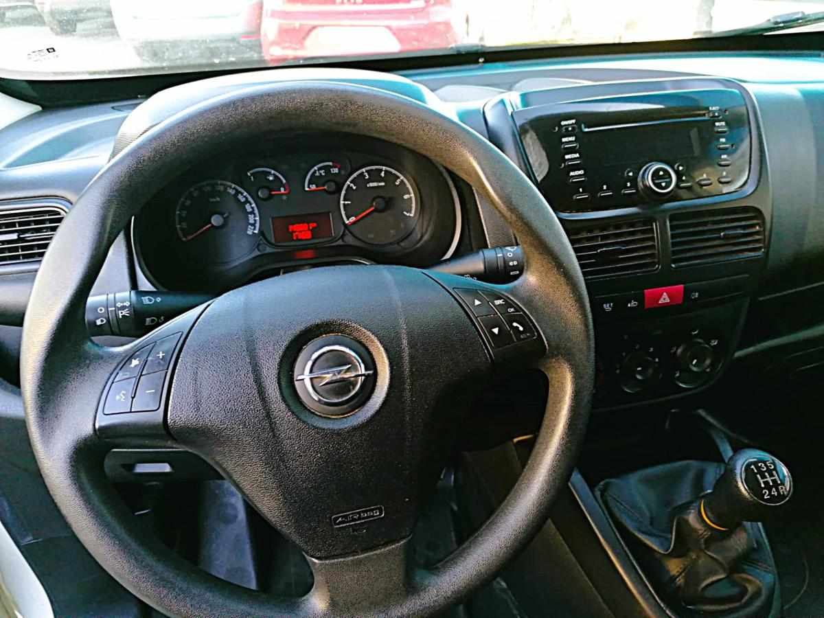opel-combo-1-6-cdti-2018-diesel-1300cc