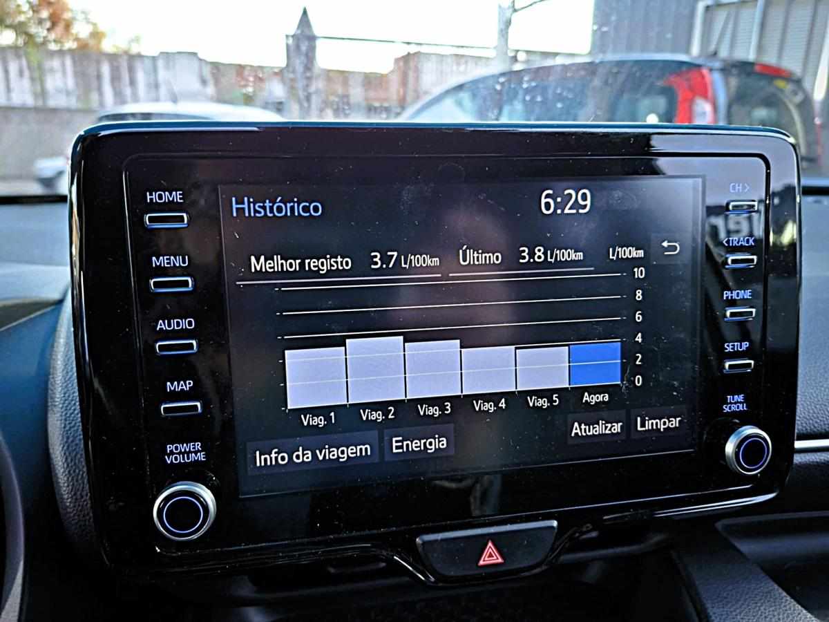 toyota-yaris-1-5-hybrid-2021-gasolina-1490cc