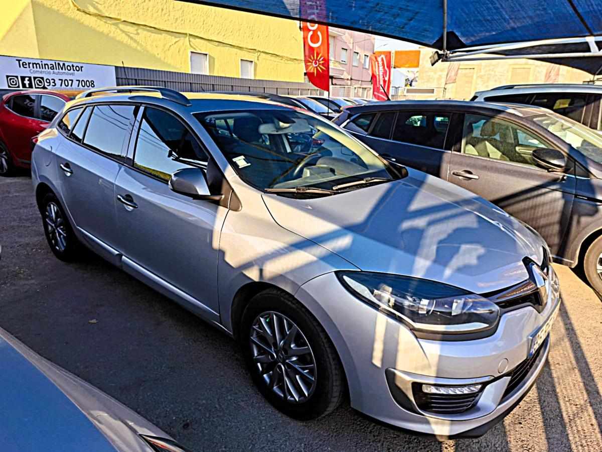 renault-megane-sport-tourer-2016-diesel-1461cc