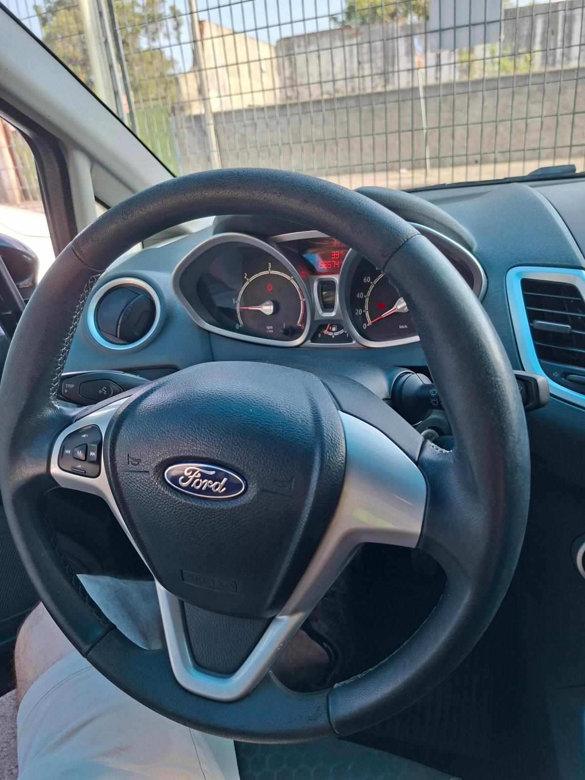 ford-fiesta-1-4-68cv-2010-diesel-1399cc
