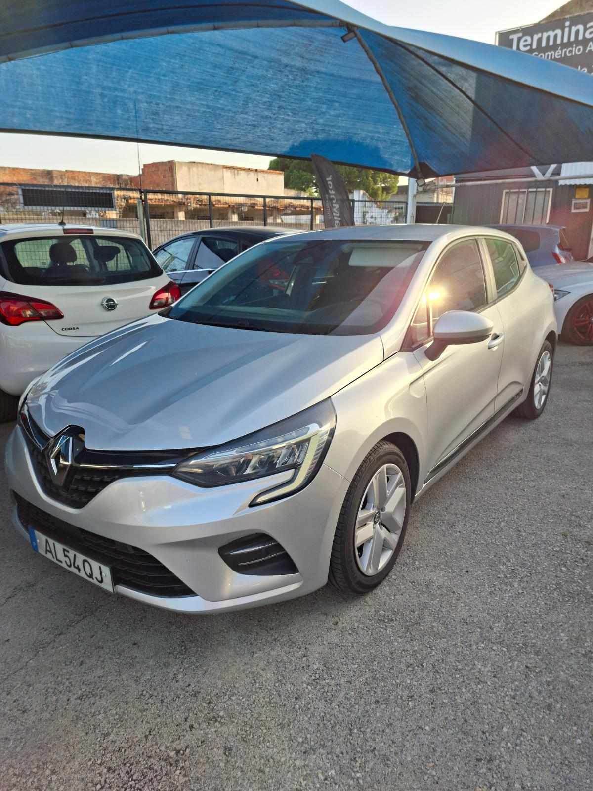 renault-clio-1-5-blue-dci-2021-diesel-1461cc