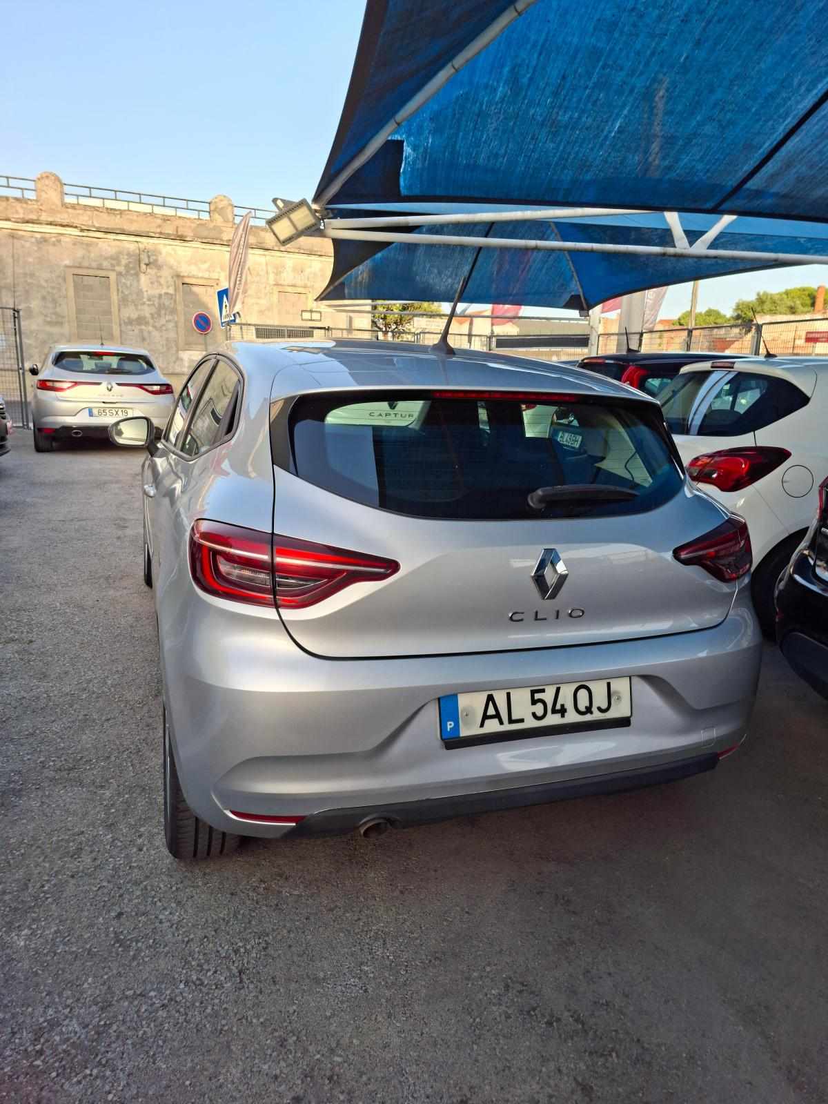 renault-clio-1-5-blue-dci-2021-diesel-1461cc