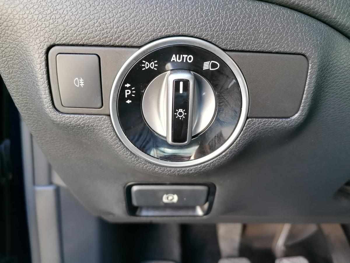 mercedes-benz-cla-180-d-blueefficiency-shooting-brake-2017-diesel-1461cc