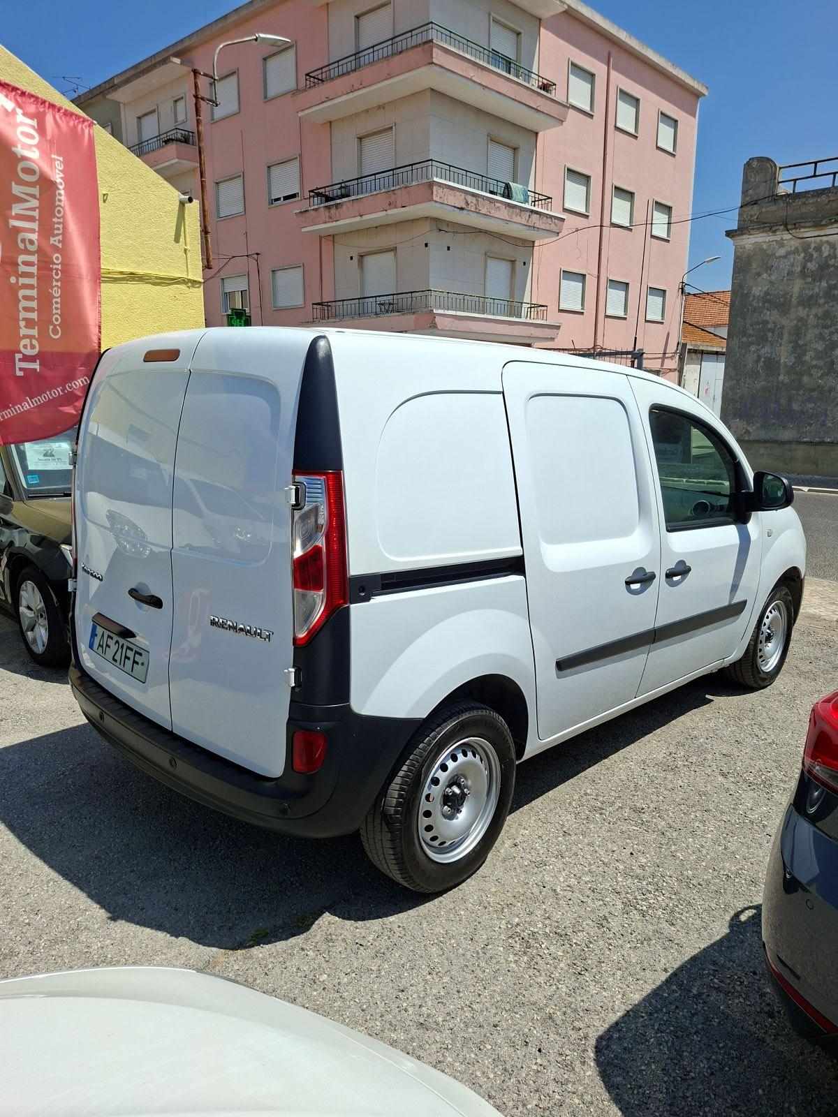 renault-kangoo-1-5-95cv-2021-diesel-1461cc