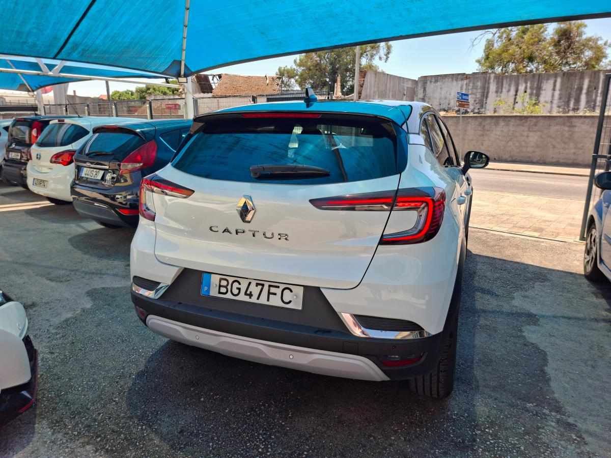 renault-captur-1-0-tce-2023-gasolina-999cc