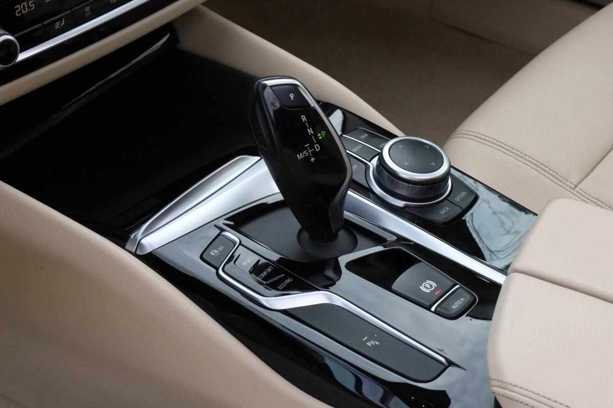 bmw-serie-5-518d-2019-diesel-1995cc