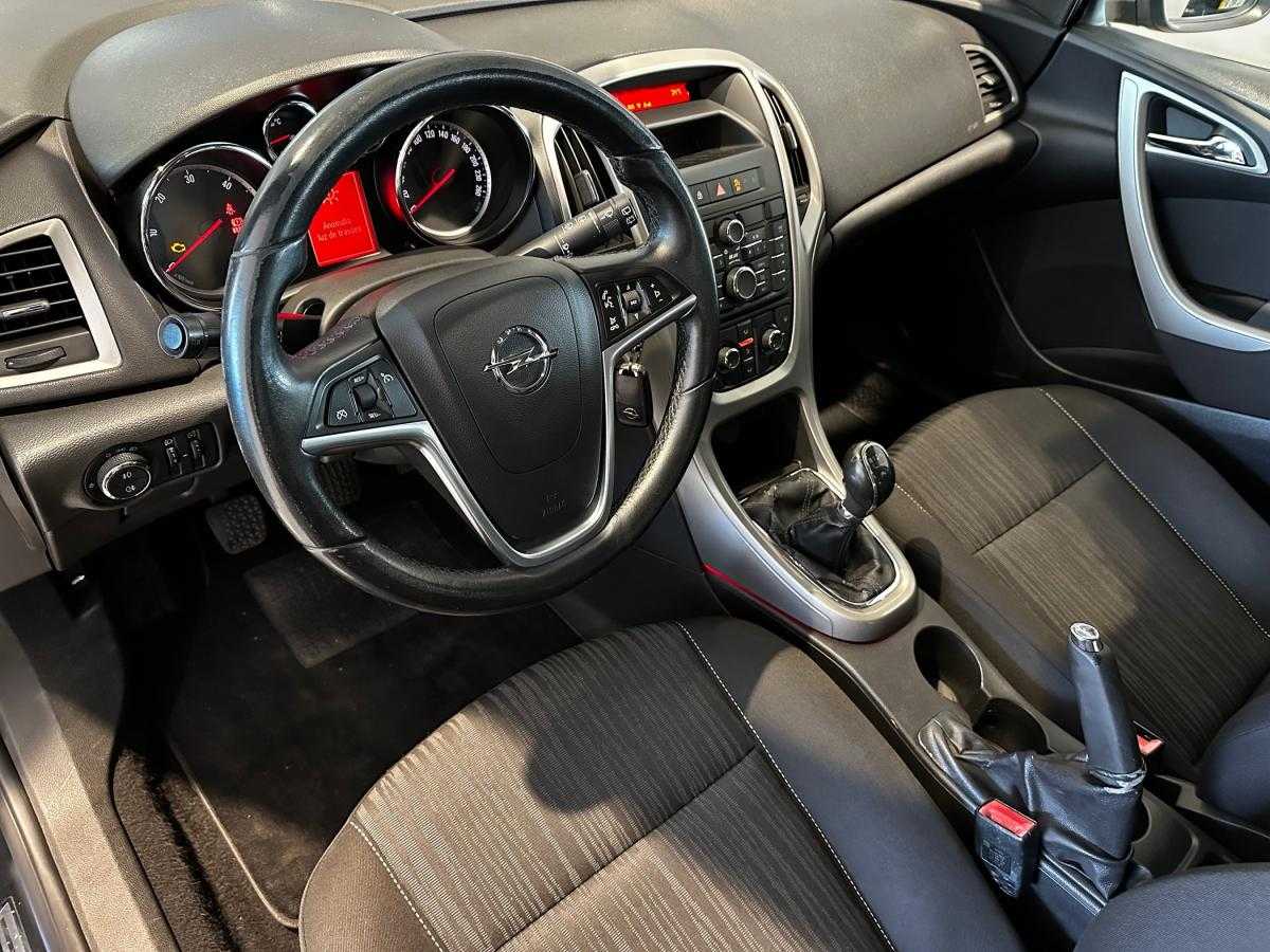 opel-astra-2010-diesel-1686cc