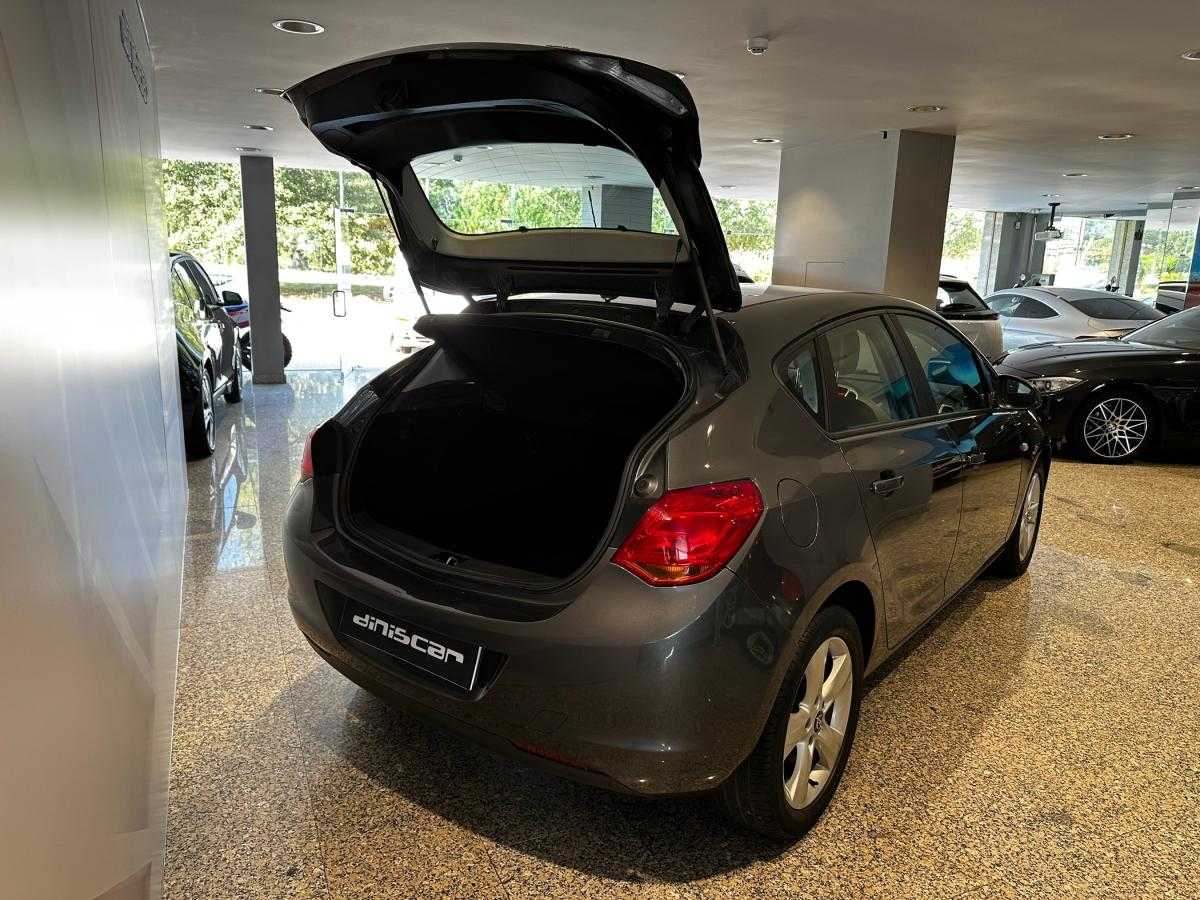 opel-astra-2010-diesel-1686cc