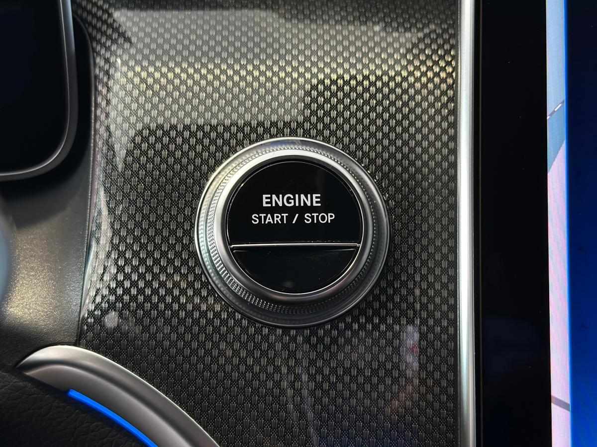 mercedes-benz-glc-2023-hibrido-a-gasolina-1999cc