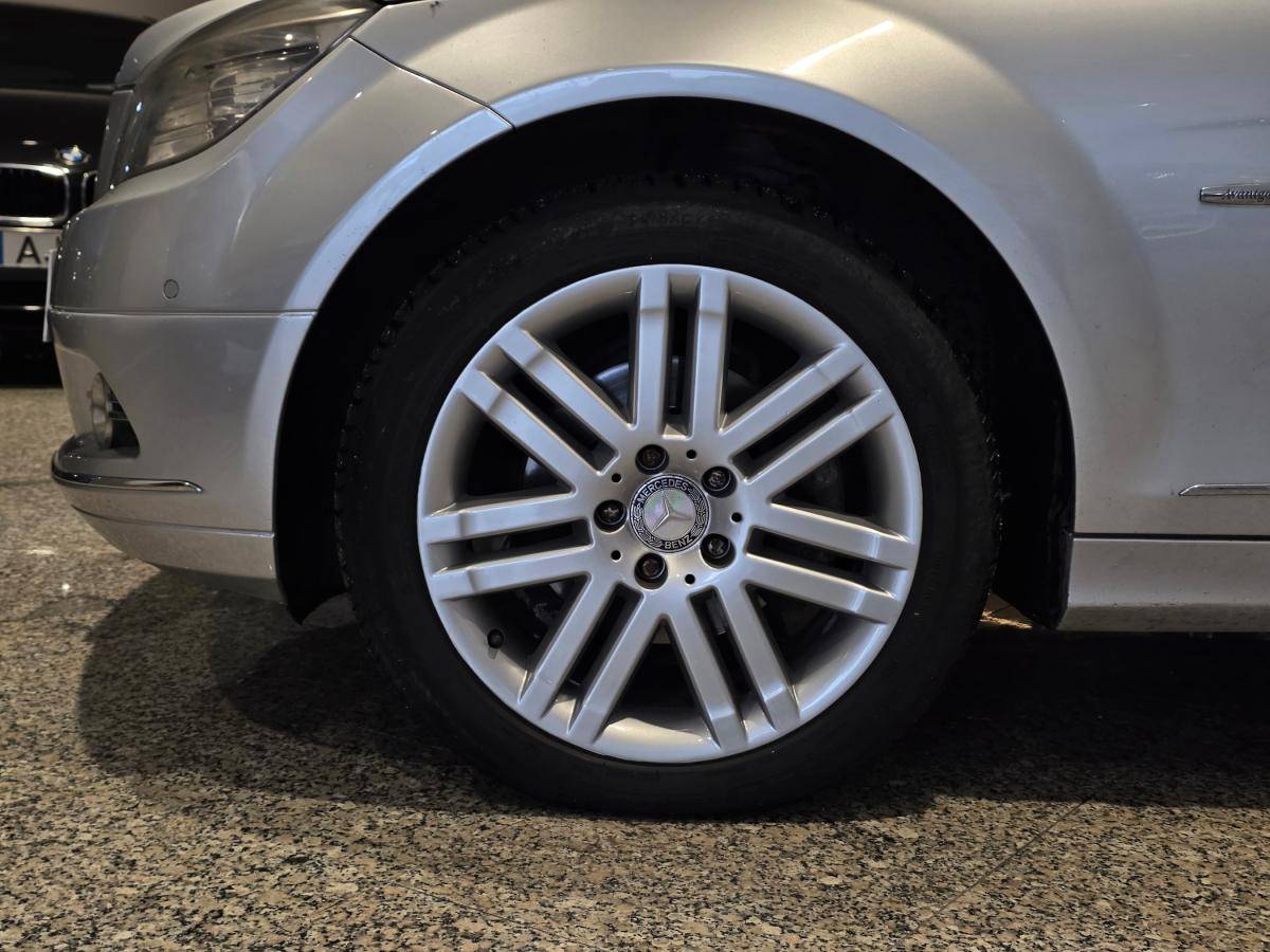 mercedes-benz-classe-c-2009-diesel-2148cc