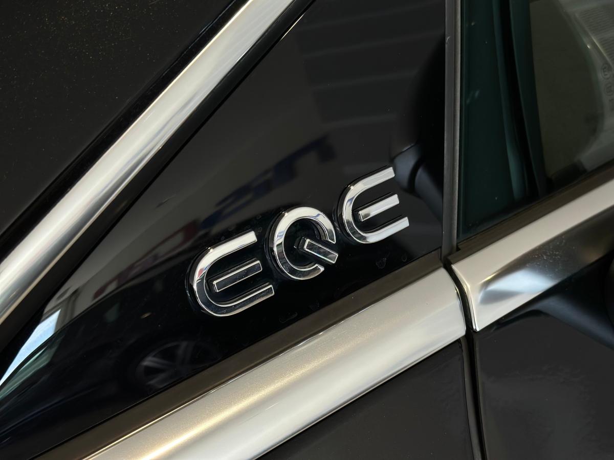 mercedes-benz-eqe-2023-eletrico-500cc