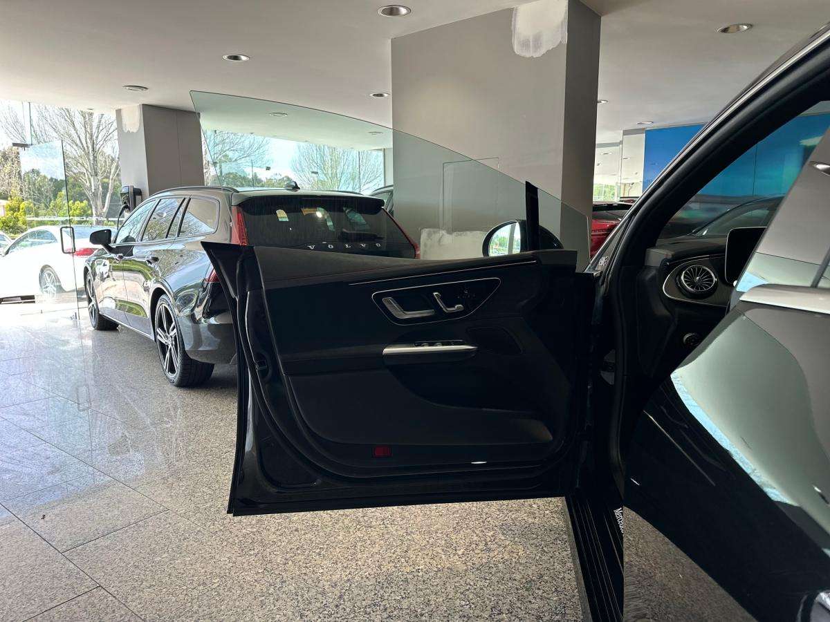 mercedes-benz-eqe-2023-eletrico-500cc