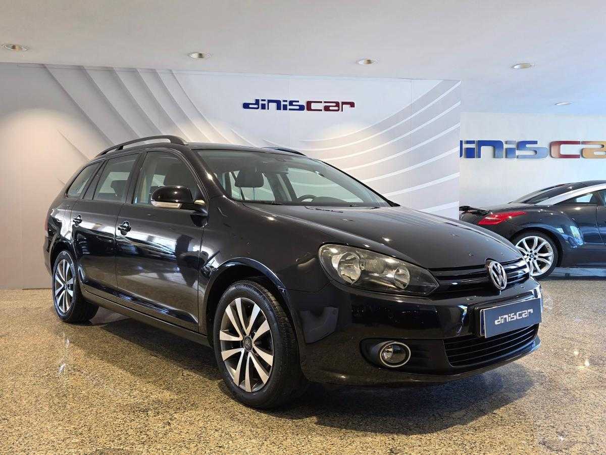 volkswagen-golf-variant-2011-diesel-1598cc