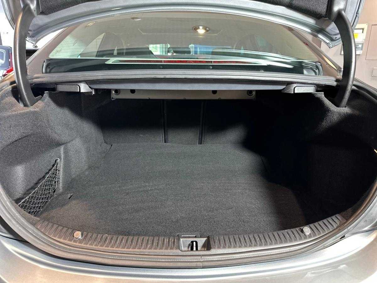 mercedes-benz-classe-c-2015-diesel-2143cc