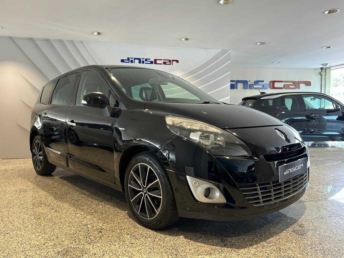 renault-grand-scenic-2011-diesel-1598cc