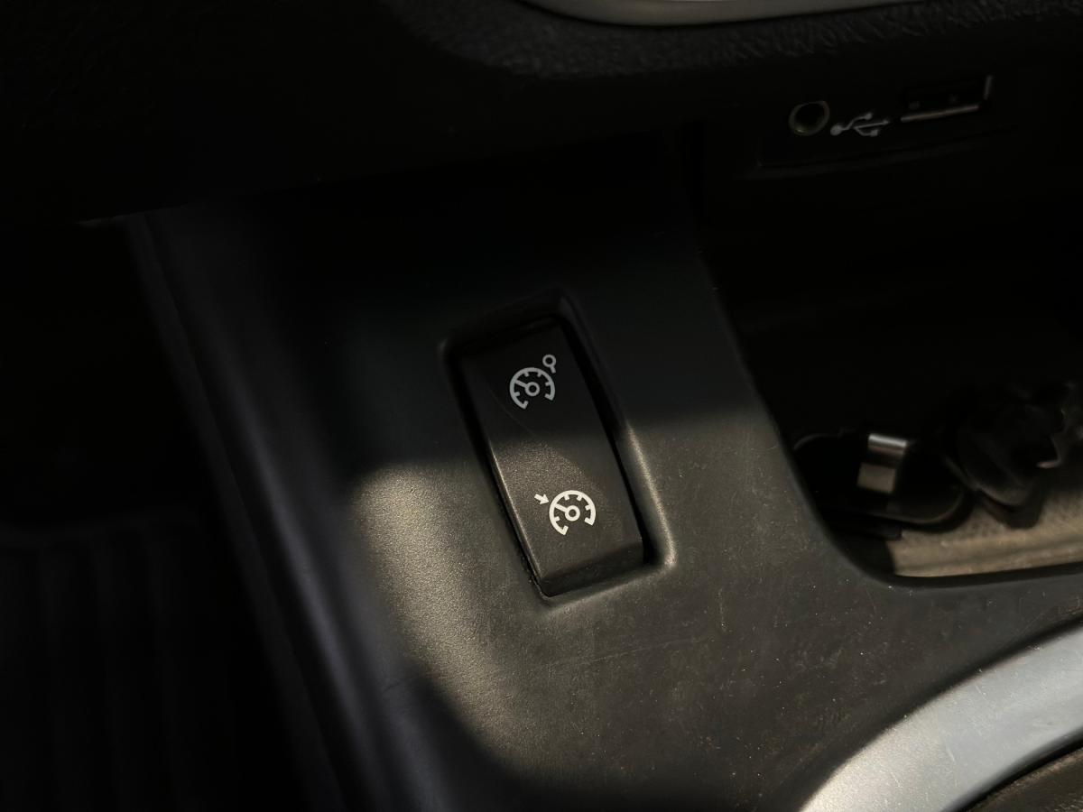 renault-grand-scenic-2011-diesel-1598cc
