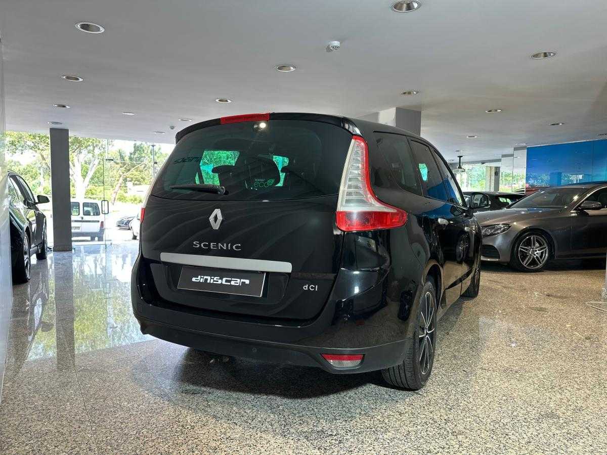 renault-grand-scenic-2011-diesel-1598cc