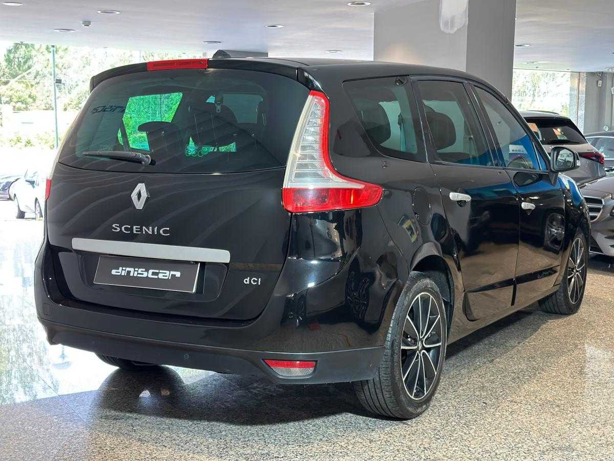 renault-grand-scenic-2011-diesel-1598cc