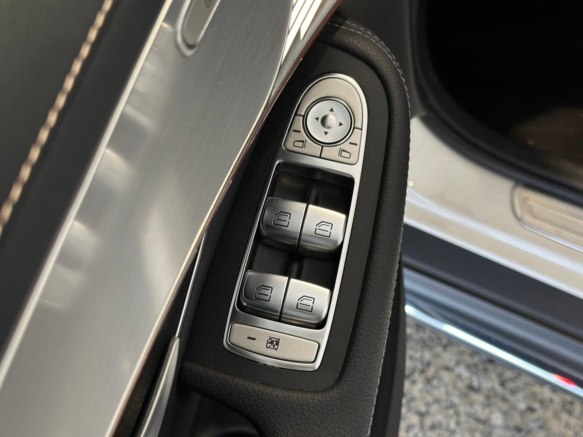 mercedes-benz-eqc-2022-eletrico-500cc