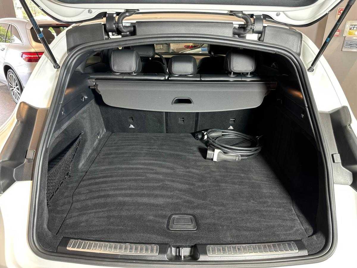 mercedes-benz-eqc-2022-eletrico-500cc