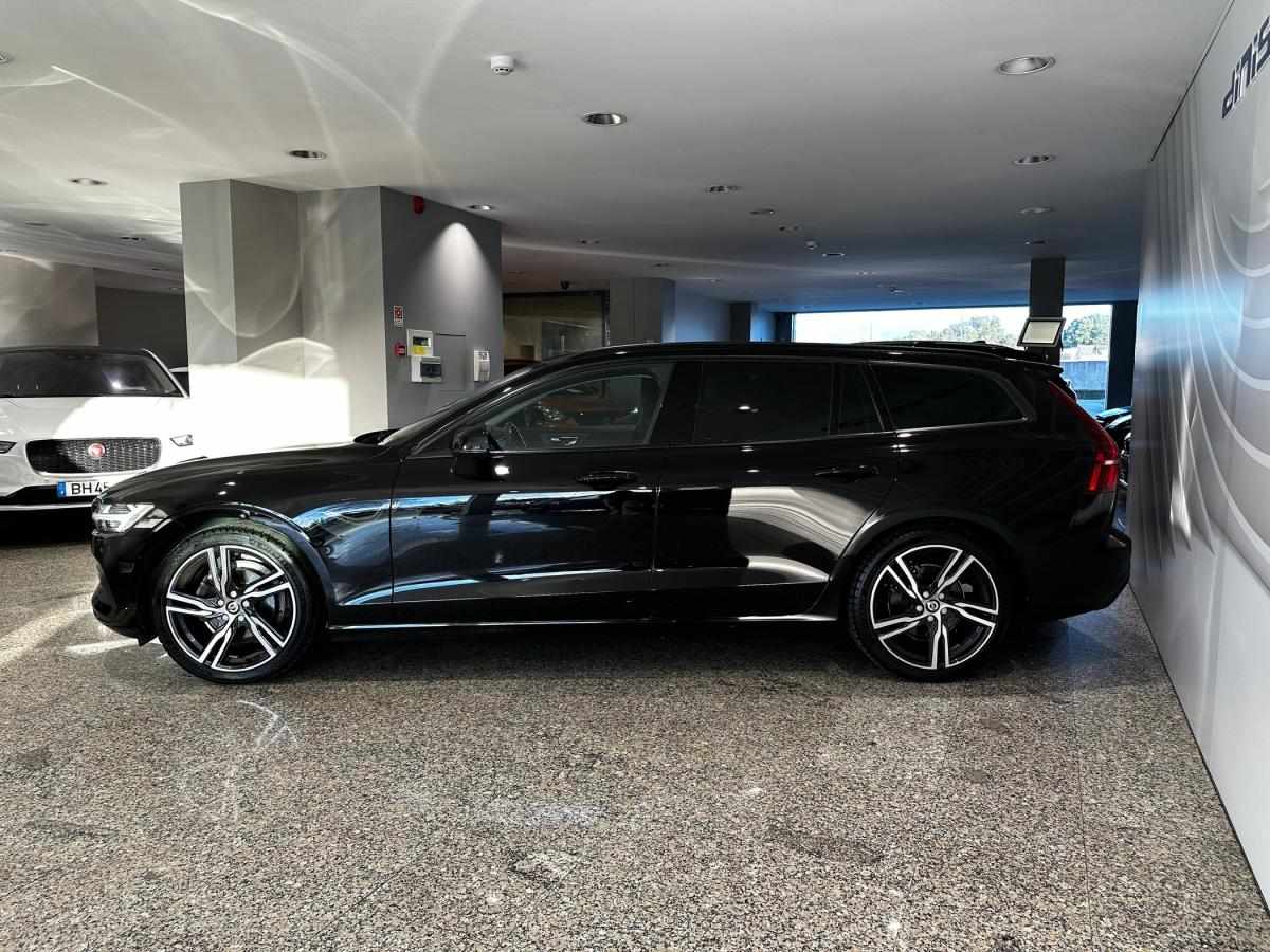 volvo-v60-2019-diesel-1969cc