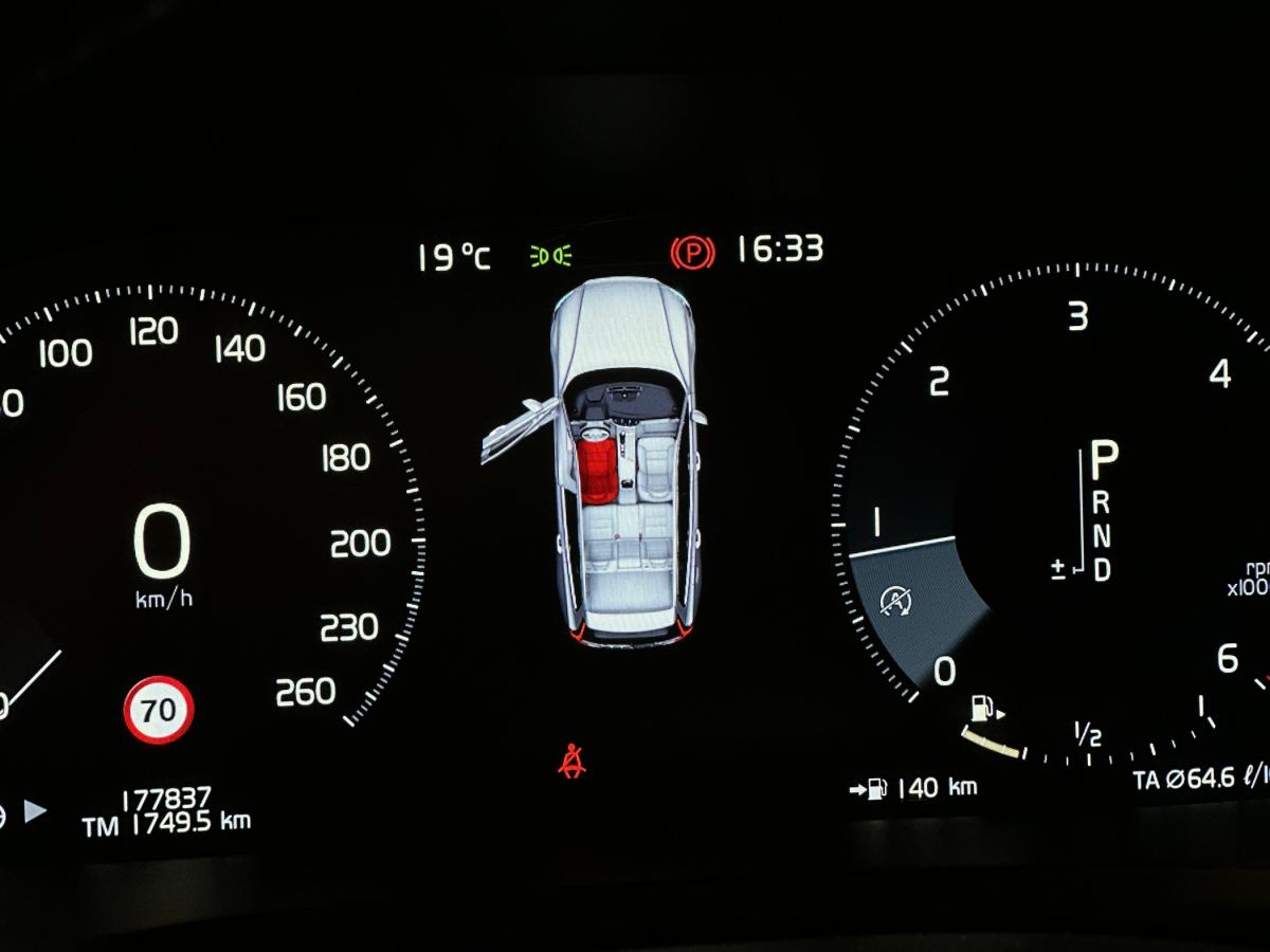 volvo-v60-2019-diesel-1969cc