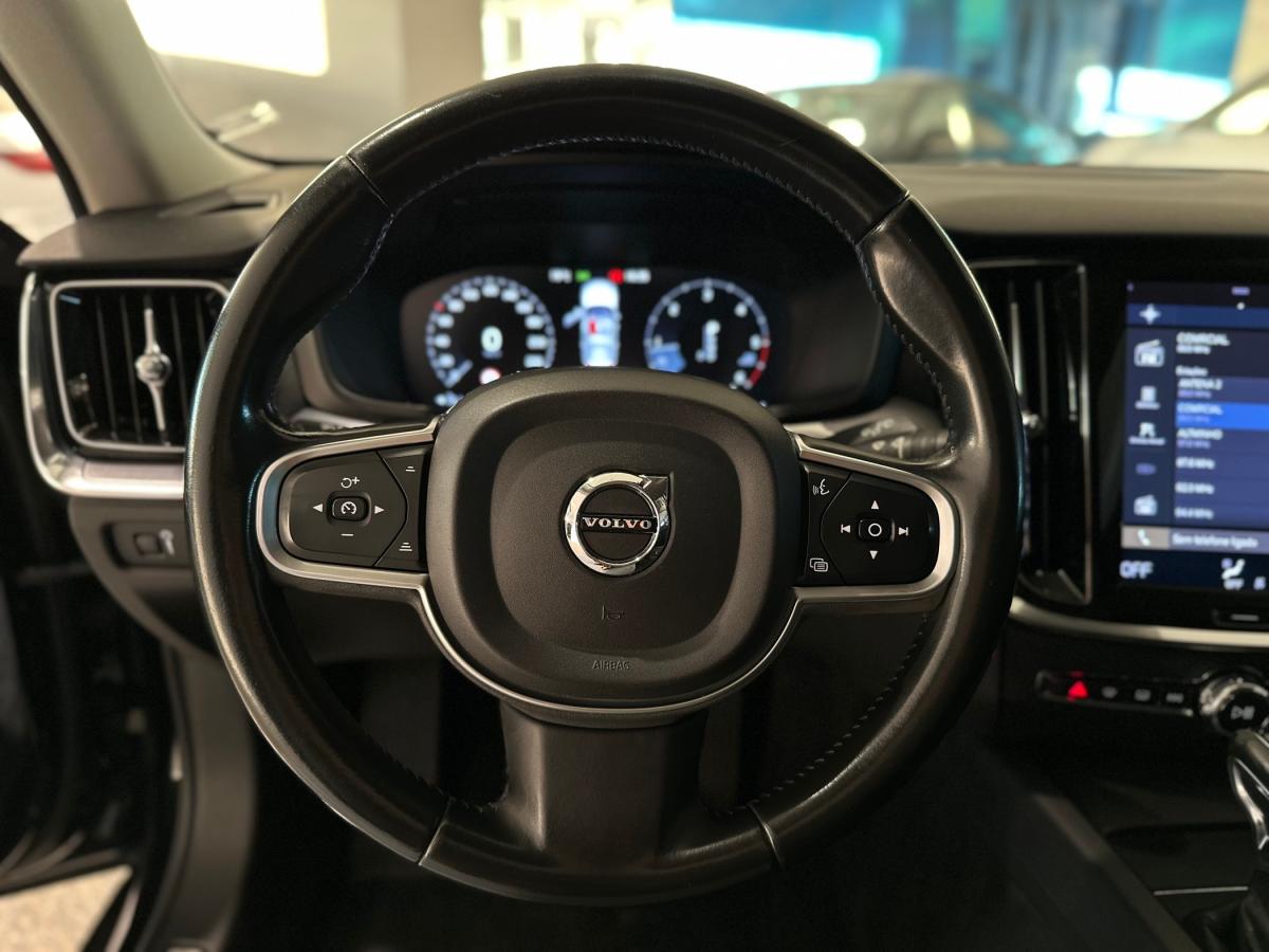volvo-v60-2019-diesel-1969cc