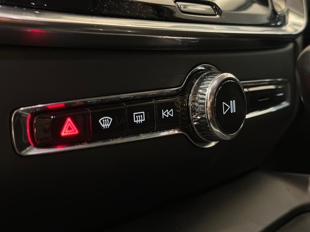 volvo-v60-2019-diesel-1969cc