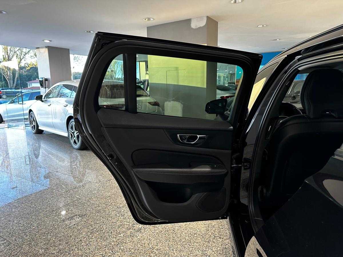 volvo-v60-2019-diesel-1969cc