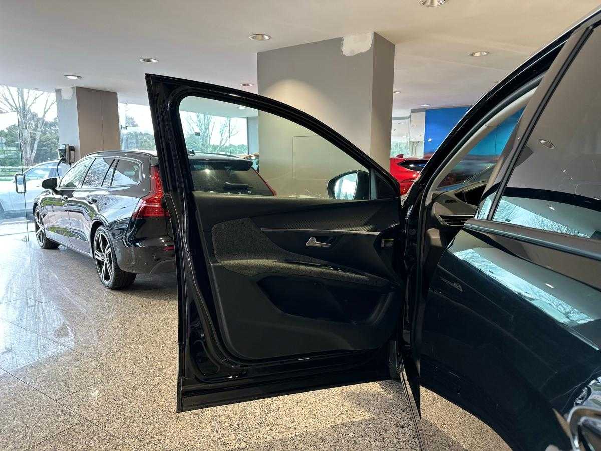 peugeot-3008-2018-diesel-1499cc