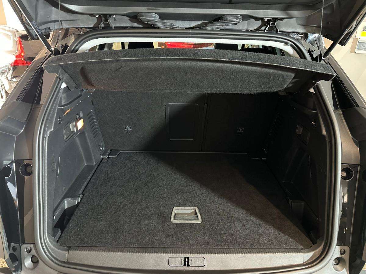 peugeot-3008-2018-diesel-1499cc