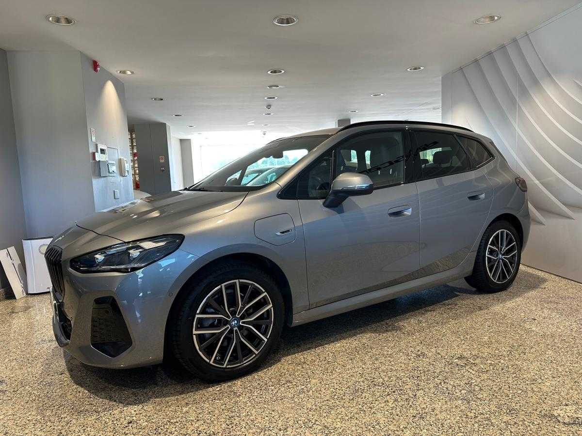 bmw-serie-2-2022-hibrido-a-gasolina-1499cc