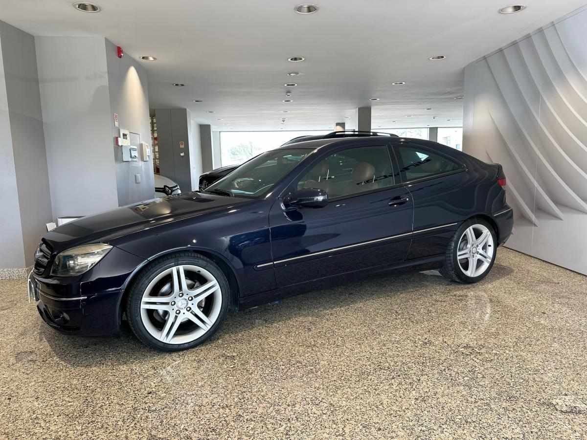mercedes-benz-clc-2009-diesel-2148cc