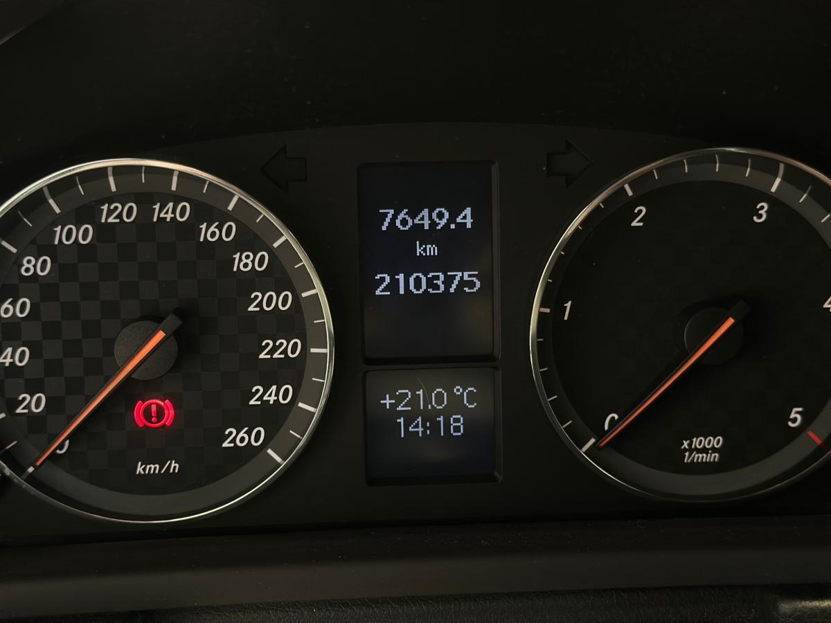 mercedes-benz-clc-2009-diesel-2148cc