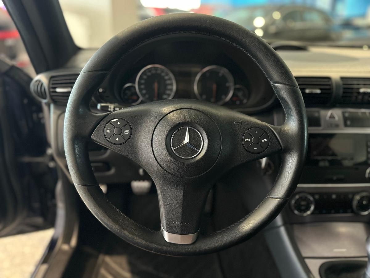 mercedes-benz-clc-2009-diesel-2148cc