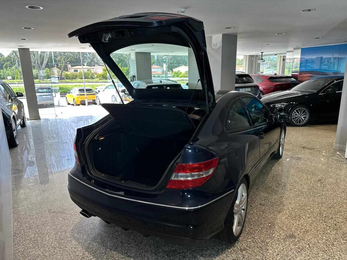mercedes-benz-clc-2009-diesel-2148cc