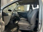 toyota-yaris-2001-gasolina-998cc