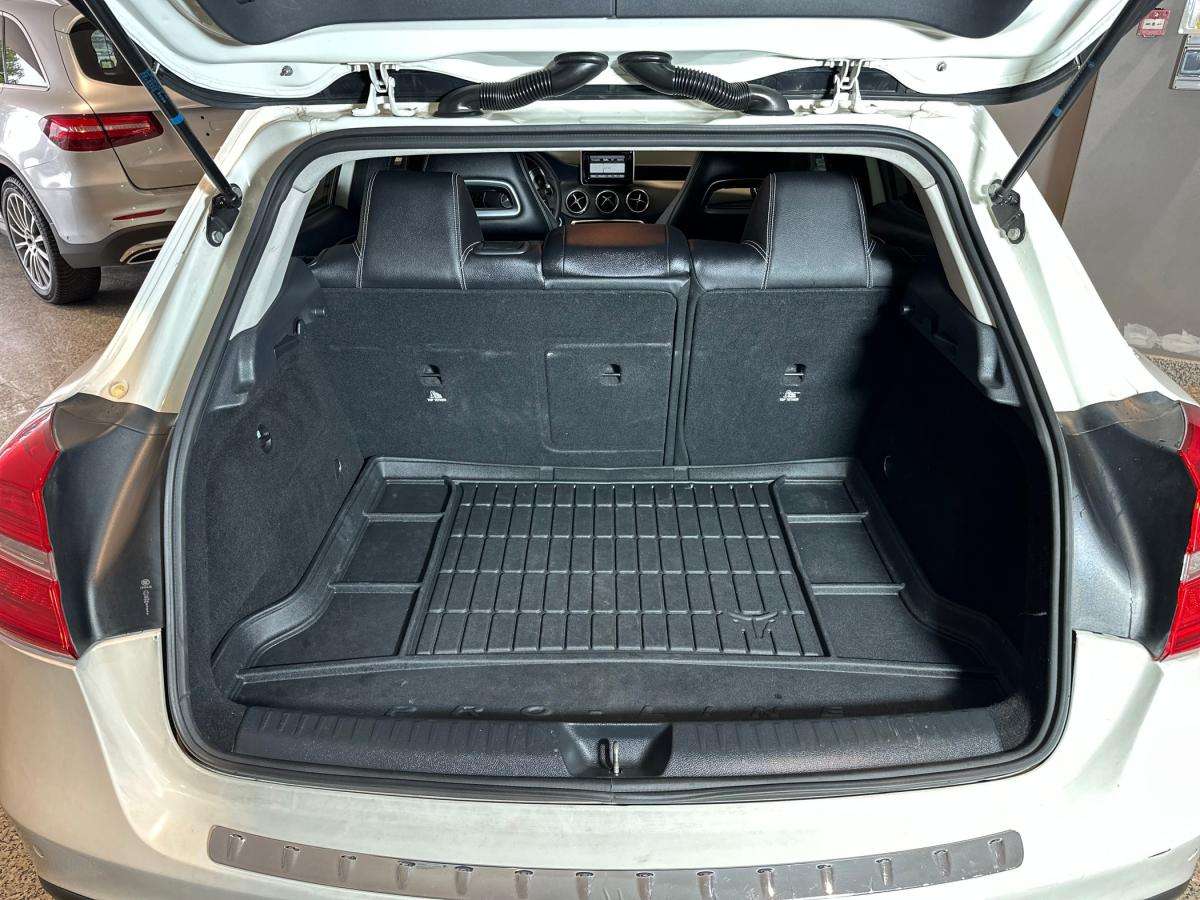 mercedes-benz-gla-2014-diesel-2143cc