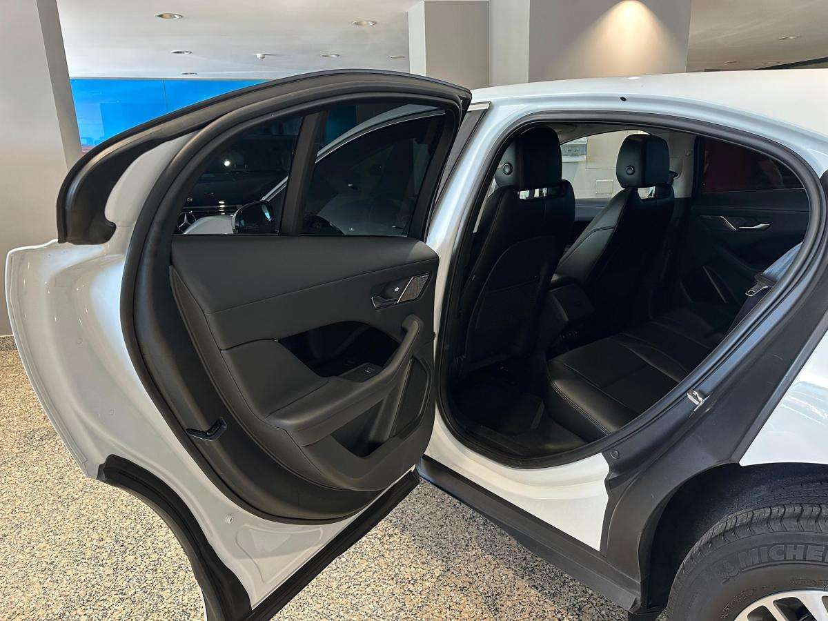 jaguar-i-pace-2018-eletrico-0cc