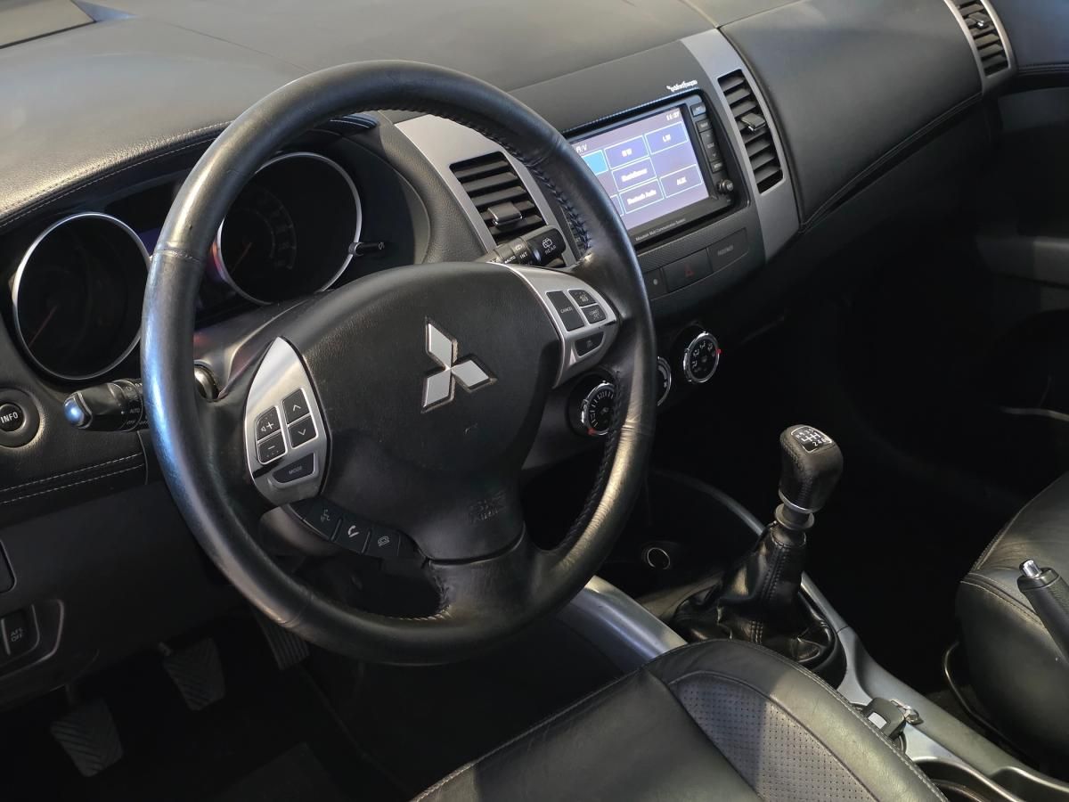 mitsubishi-outlander-2012-diesel-2268cc