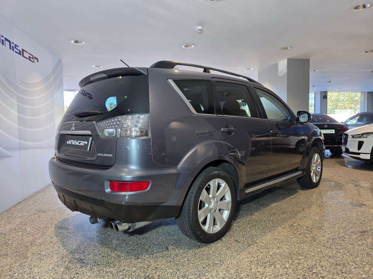 mitsubishi-outlander-2012-diesel-2268cc