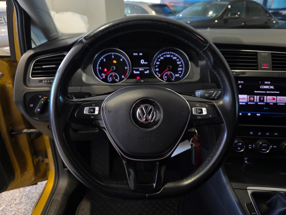 volkswagen-golf-variant-2018-diesel-1598cc