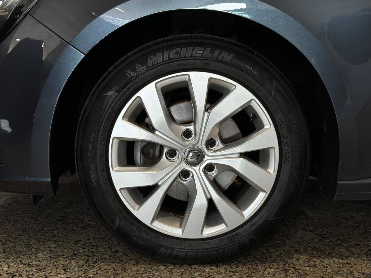 renault-megane-2018-diesel-1461cc