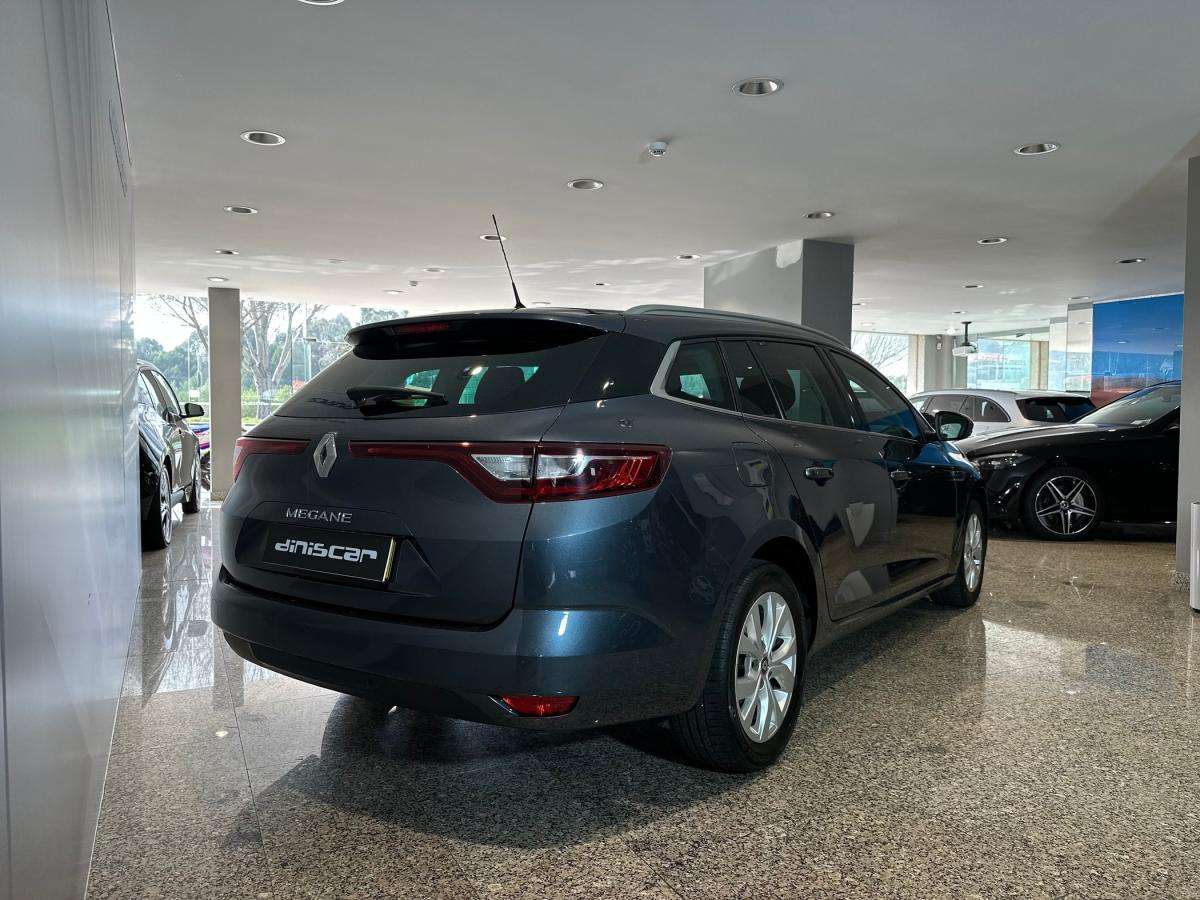renault-megane-2018-diesel-1461cc